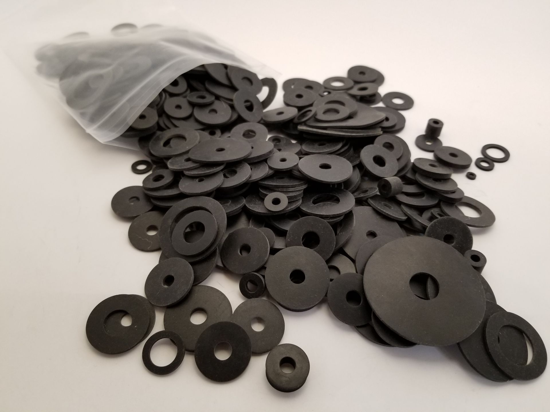 Oil Resistant Neoprene Rubber Washers 1 1/4" OD X 3/8" ID X 1/16" Thickness eBay